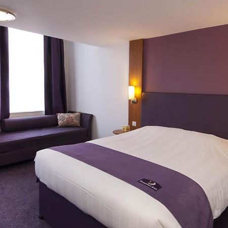 Premier Inn Exeter Central St. Davids Exterior photo